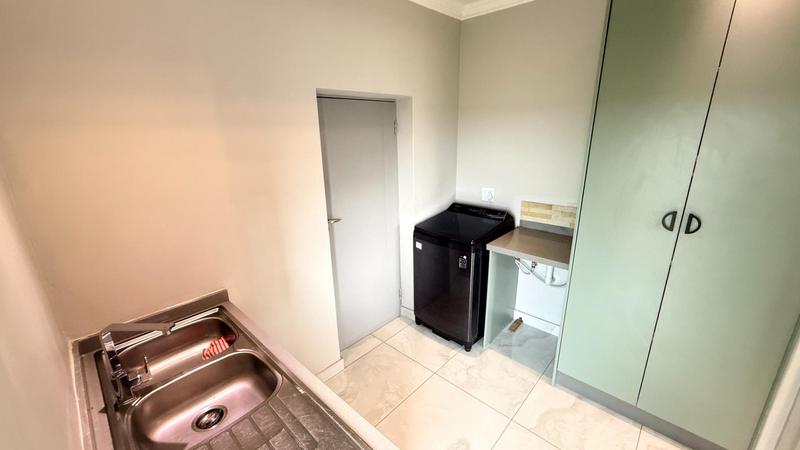 4 Bedroom Property for Sale in Everglades Estate North West